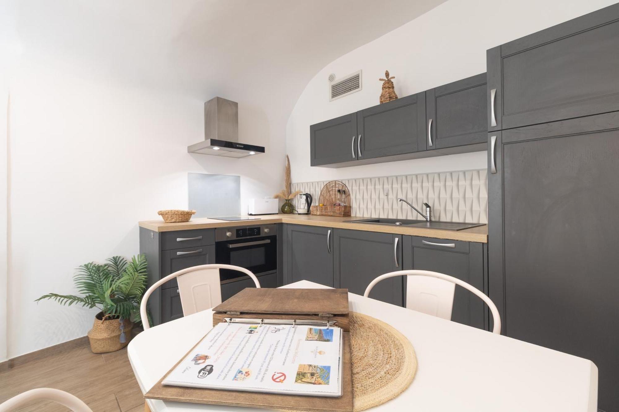 Le Mattoni 3 Apartamento Menton Exterior foto